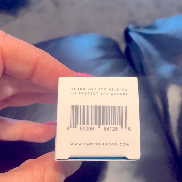 Earth Harbor Helios Anti-Pollution Youth Ampoules - Picture 8 of 9